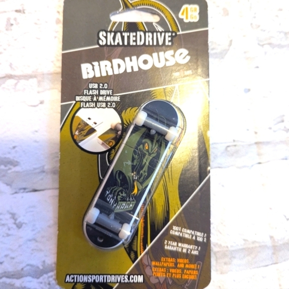 '08 🆕Birdhouse Tony Hawk Skatedrive Flash drive[New Old Stock]